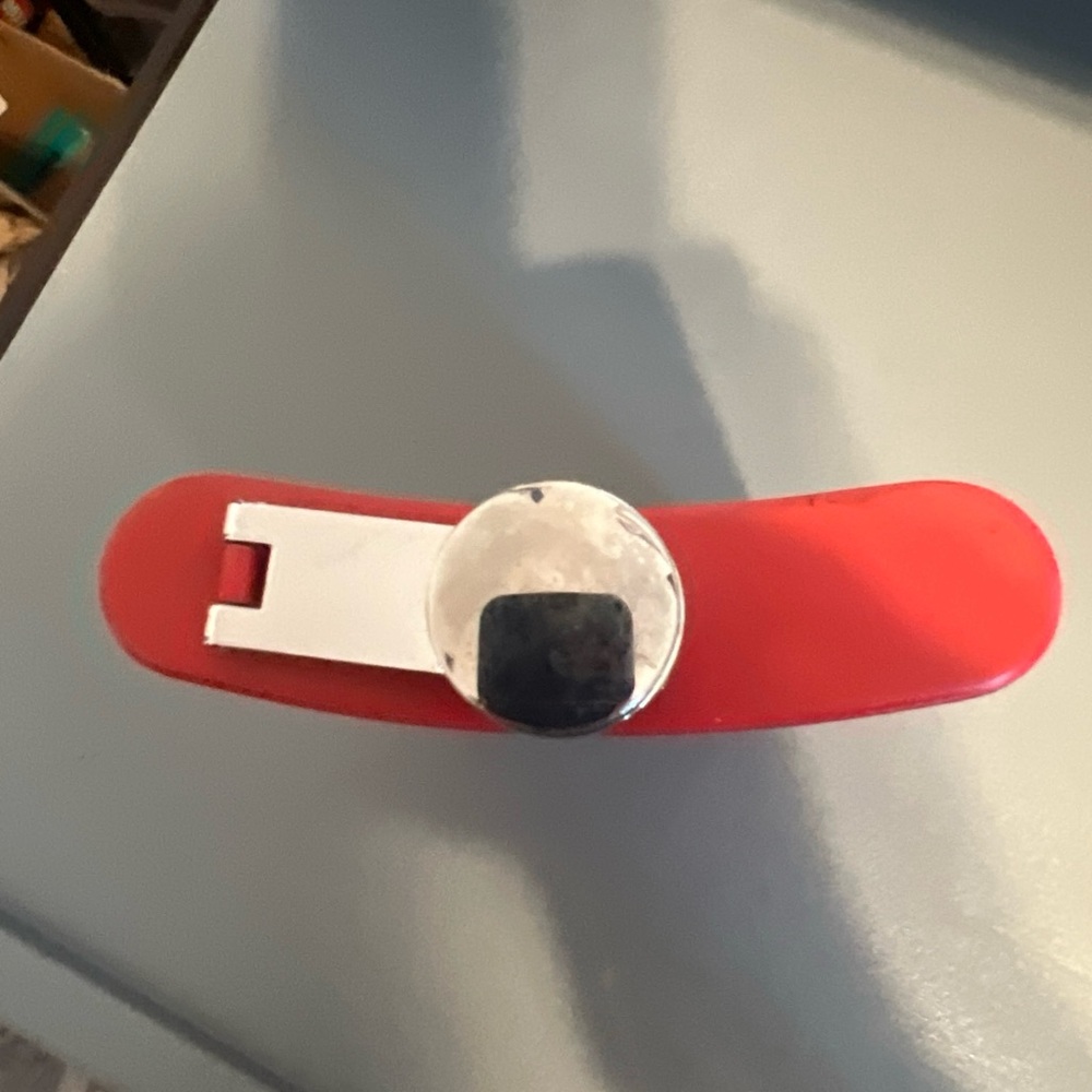 Full Send Red Flask - Picture 4 of 4